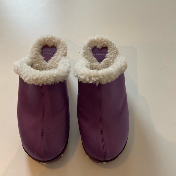 Sleeper Matilda Shearling Clogs in Lilac - Picture 6 of 10